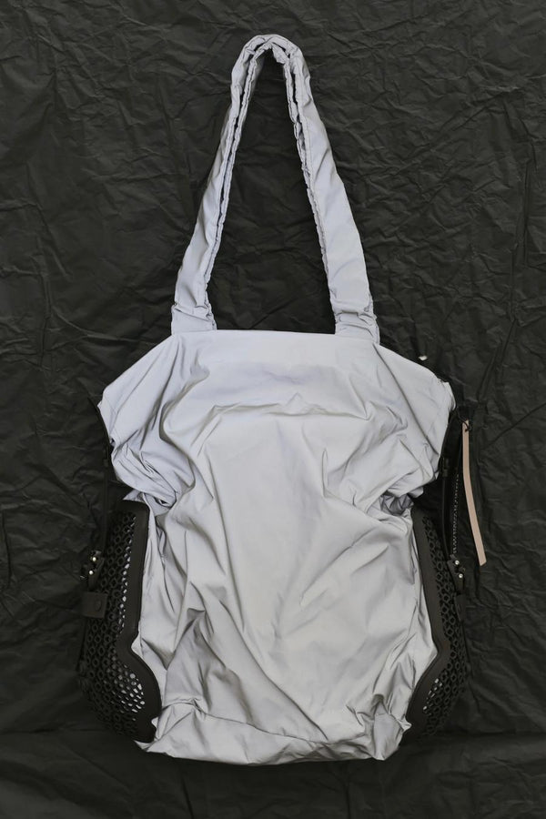 INNERRAUM Upright Shopping Bag S04RFBKGLAS Reflective Black PI50